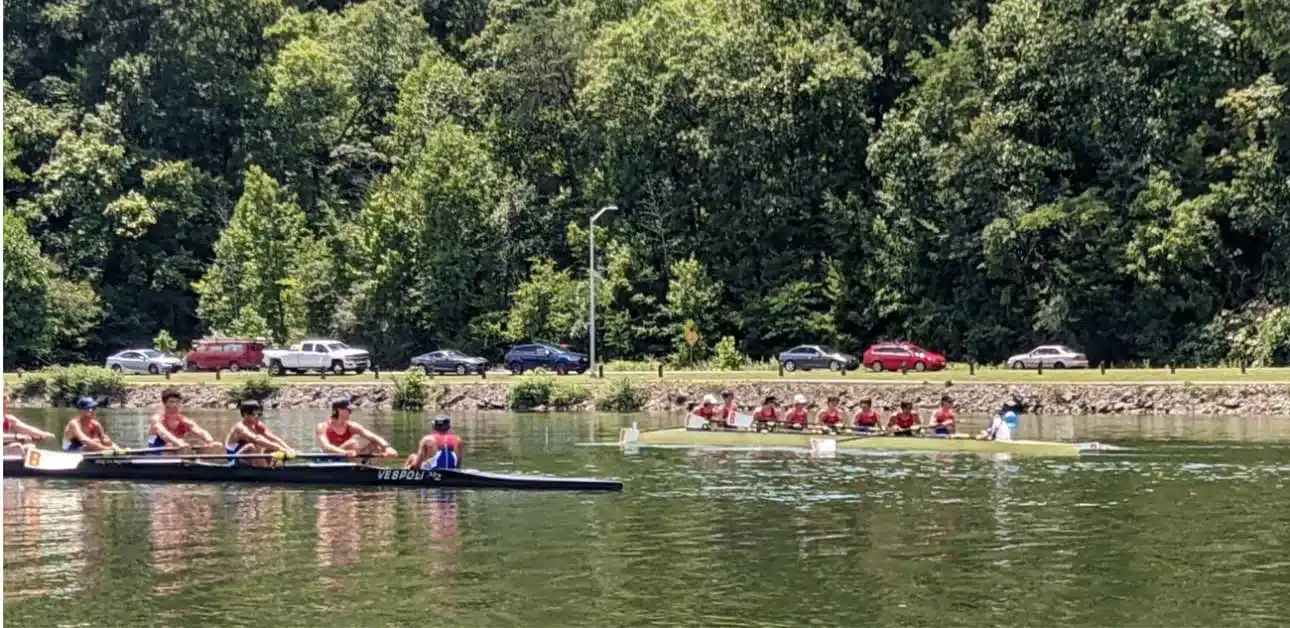 Boat-Selection-Reminders-for-Busy-Coaches two rowing boats on water doing seat racing